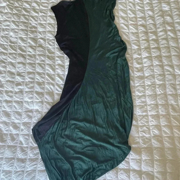 Black halo jersey knit asymmetrical colorblock dress - Picture 4 of 5